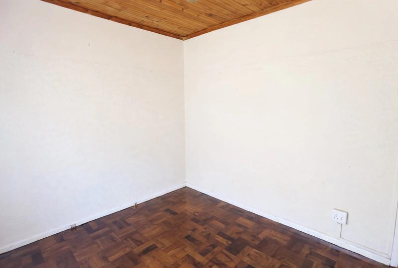 4 Bedroom Property for Sale in Goodwood Estate Western Cape